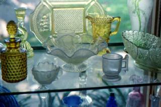  Colorful glassware
